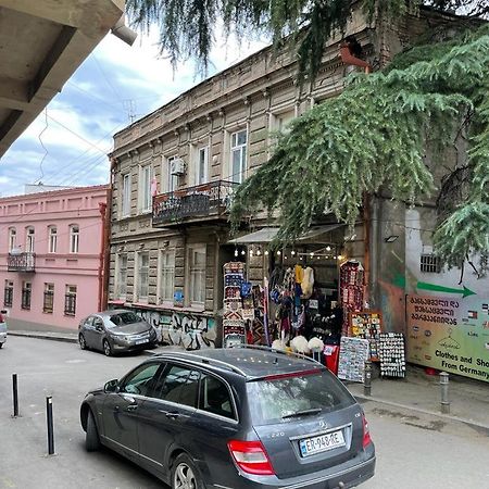 Ia'S Homestay Tbilisi Exterior photo
