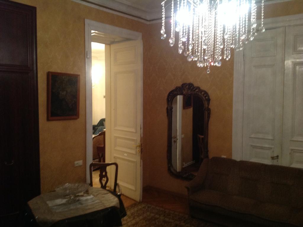 Ia'S Homestay Tbilisi Room photo